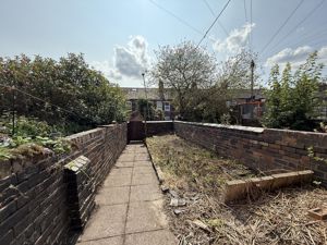 Photo 5- click for photo gallery